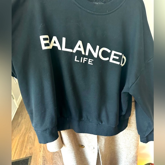 Balanced life sweatshirt from EllandEmm - Picture 3 of 6
